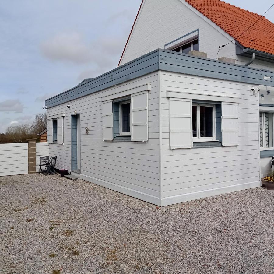 Radinghem-en-Weppes Appartement A La Campagne מראה חיצוני תמונה